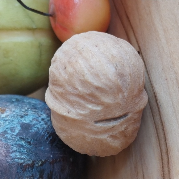 Early talian Alabaster Hand Painted Walnut Realistic Carved Stone - Picture 4 of 7